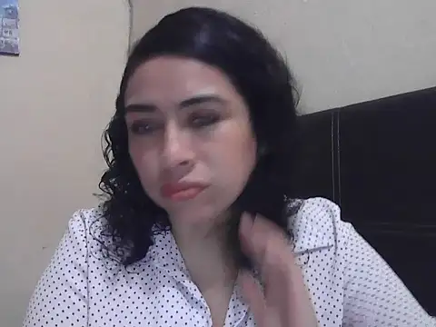 Snapshot of DalilahMx chatting on 02/23/26, 07:47 DalilahMx online show from 02/23/26, 07:47