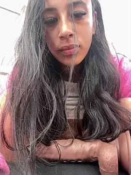 Teasing-Tiara online show from 05/22/26, 12:03