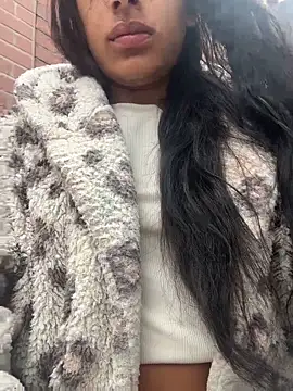 Teasing-Tiara online show from 05/31/26, 02:45