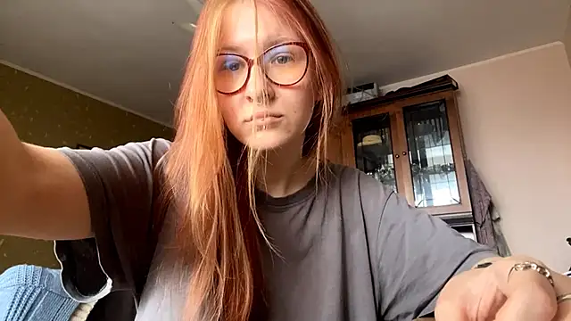 Snapshot of LaureenVielma chatting on 02/10/26, 07:07 LaureenVielma online show from 02/10/26, 07:07