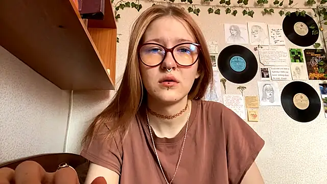 LaureenVielma online show from 03/29/26, 08:38