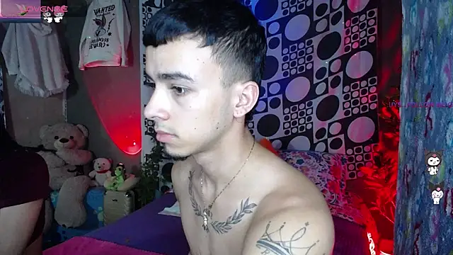 Snapshot of THE_PERFECT_COUPLE_12 chatting on 02/13/26, 10:43 THE PERFECT COUPLE 12 online show from 02/13/26, 10:43