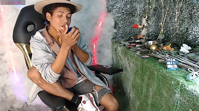 Walkers05 online show from 03/15/26, 02:29