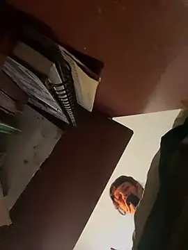 Miamhua-Cat- online show from 03/01/26, 10:32