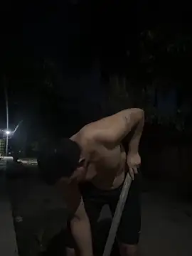 Snapshot of Loaisn chatting on 02/14/26, 10:54 Loaisn online show from 02/14/26, 10:54