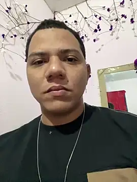 Snapshot of Loaisn chatting on 02/11/26, 11:59 Loaisn online show from 02/11/26, 11:59