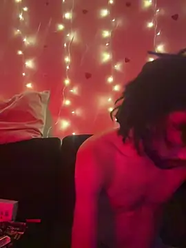 Snapshot of magic_man1085 chatting on 02/20/26, 06:26 magic man1085 online show from 02/20/26, 06:26