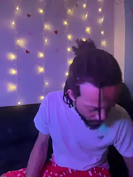 magic man1085 online show from 04/12/26, 03:32