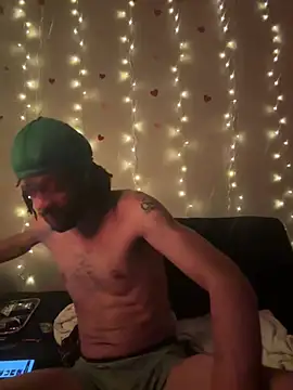 Snapshot of magic_man1085 chatting on 02/17/26, 12:13 magic man1085 online show from 02/17/26, 12:13