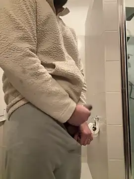 latinocalientehot online show from 03/26/26, 09:46