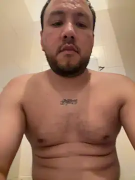 latinocalientehot online show from 07/08/26, 07:25