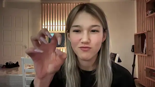 lilXdomiii online show from 02/10/26, 01:54