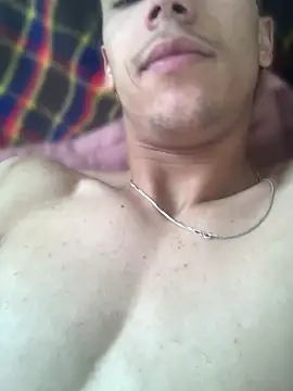 Snapshot of Spoo69 chatting on 05/19/26, 01:40 Spoo69 online show from 05/19/26, 01:40