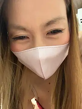 ayumi7 online show from 04/10/26, 03:57