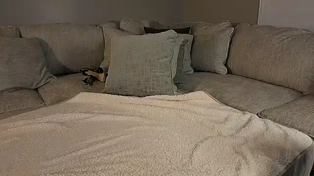 Snapshot of Hot_Wife_Amber chatting on 02/03/26, 06:11 Hot Wife Amber online show from 02/03/26, 06:11