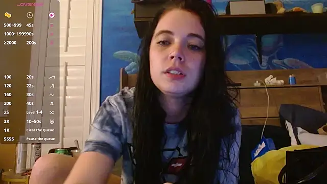 ahungkittykat online show from 04/14/26, 01:10