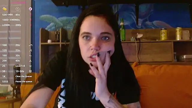 ahungkittykat online show from 04/15/26, 11:49