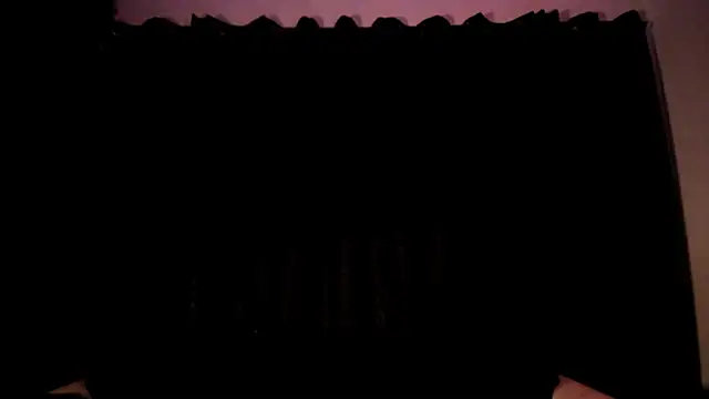 Snapshot of PervertedMissCloe chatting on 02/01/26, 04:11 PervertedMissCloe online show from 02/01/26, 04:11