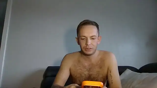 verscub6969 online show from 05/01/26, 06:46