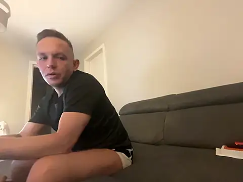 verscub6969 online show from 03/06/26, 08:48