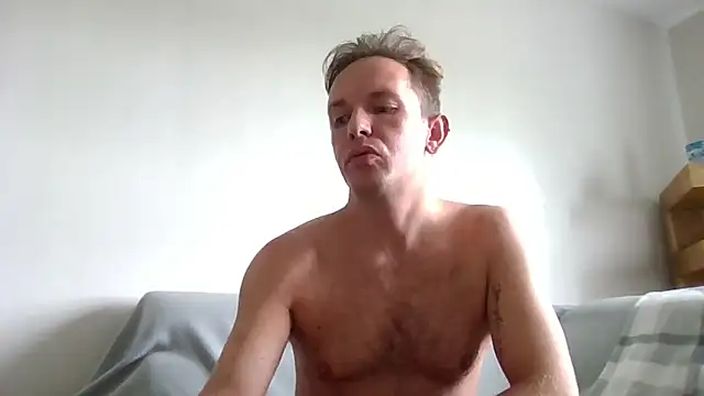 verscub6969 online show from 06/06/26, 09:14