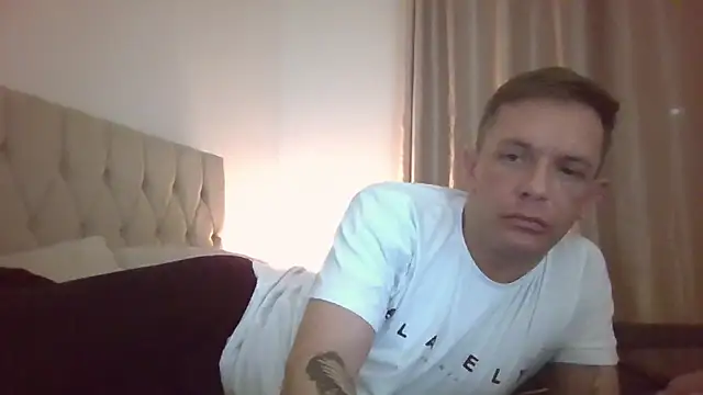 Snapshot of verscub6969 chatting on 02/28/26, 09:47 verscub6969 online show from 02/28/26, 09:47