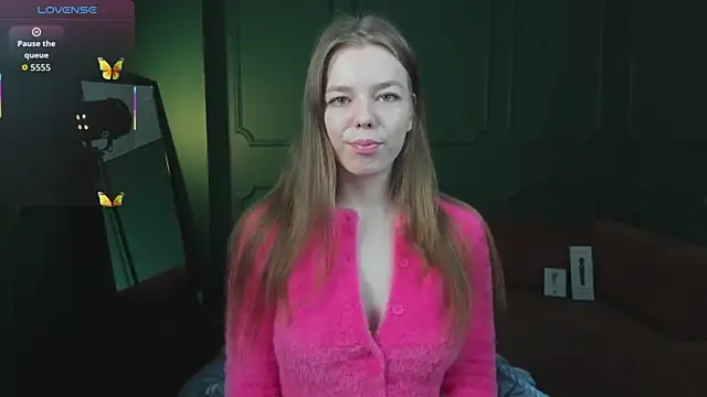  Tina Tayllor  online show from 04/28/26, 08:57