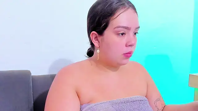 Snapshot of Emely_pregnantt chatting on 02/24/26, 11:16 Emely pregnantt online show from 02/24/26, 11:16