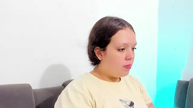 Snapshot of Emely_pregnantt chatting on 01/31/26, 11:36 Emely pregnantt online show from 01/31/26, 11:36