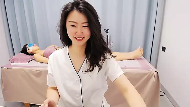 Snapshot of anne2026 chatting on 07/17/26, 01:58 anne2026 online show from 07/17/26, 01:58