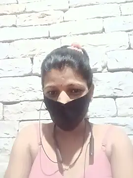 Snapshot of Divya-11431 chatting on 07/15/26, 08:27 Divya-11431 online show from 07/15/26, 08:27