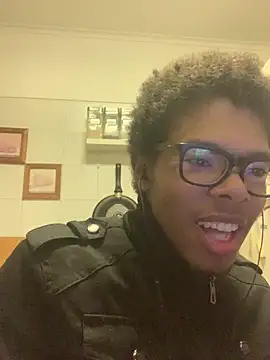 ELPikaPreta online show from 02/08/26, 04:32