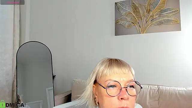 Ann Annise online show from 03/10/26, 01:20