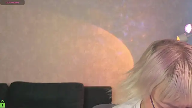 Ann Annise online show from 03/04/26, 01:24