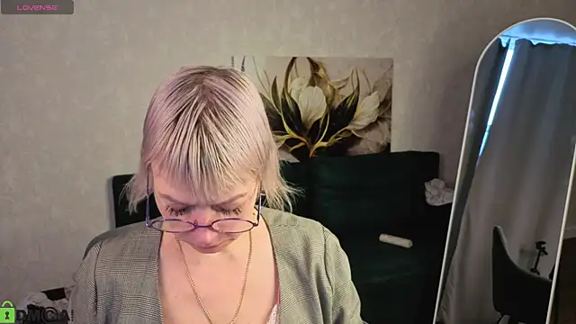 Ann Annise online show from 02/25/26, 09:09