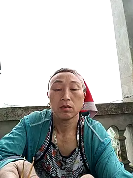 Ami-su online show from 04/02/26, 02:41