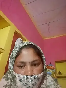 Snapshot of Julilodhi8695 chatting on 02/11/26, 04:07 Julilodhi8695 online show from 02/11/26, 04:07