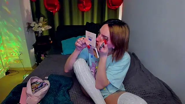 Snapshot of PollyRoseX chatting on 03/08/26, 07:06 PollyRoseX online show from 03/08/26, 07:06