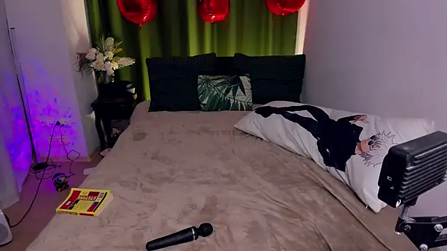 Snapshot of PollyRoseX chatting on 04/08/26, 06:53 PollyRoseX online show from 04/08/26, 06:53