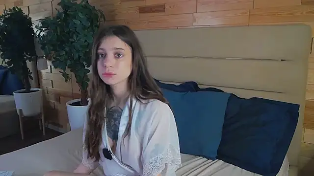 EileenElfie online show from 04/07/26, 03:30