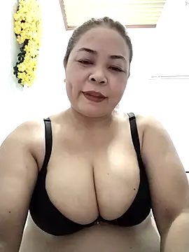 Baby-bigtits2026 online show from 04/20/26, 10:29
