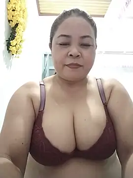 Baby-bigtits2026 online show from 05/20/26, 10:23