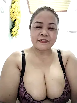 Baby-bigtits2026 online show from 05/05/26, 10:07