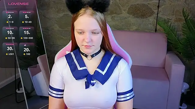 Snapshot of Candy_Lir chatting on 02/01/26, 08:23 Candy Lir online show from 02/01/26, 08:23