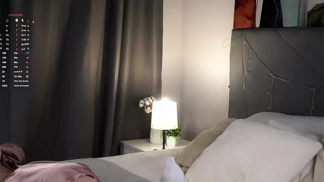 Snapshot of BlondellBolio chatting on 02/25/26, 09:14 BlondellBolio online show from 02/25/26, 09:14