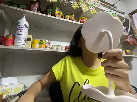 Snapshot of Sweetiebabe25 chatting on 04/09/26, 10:10 Sweetiebabe25 online show from 04/09/26, 10:10