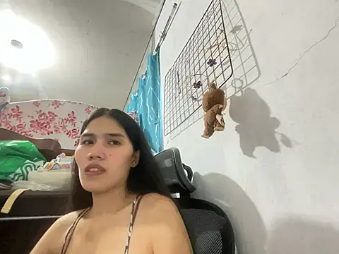 Snapshot of Sweetiebabe25 chatting on 04/03/26, 07:59 Sweetiebabe25 online show from 04/03/26, 07:59