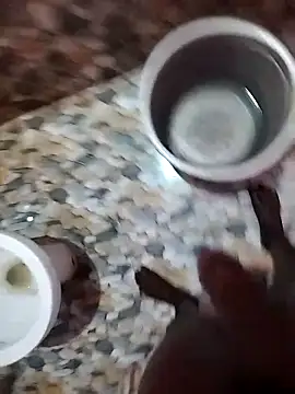 Snapshot of tamilpaiyan989 chatting on 04/05/26, 03:02 tamilpaiyan989 online show from 04/05/26, 03:02