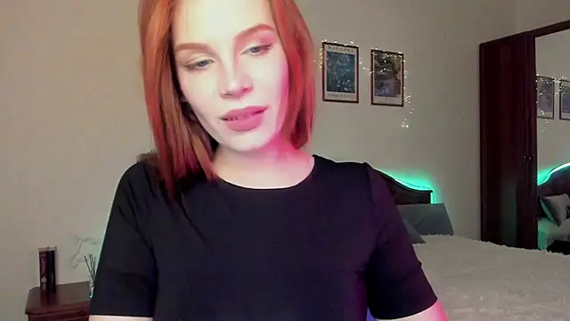 kelly love 222 online show from 03/18/26, 07:48