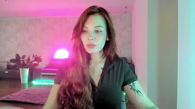 Snapshot of kelly_love_222 chatting on 05/27/26, 01:57 kelly love 222 online show from 05/27/26, 01:57